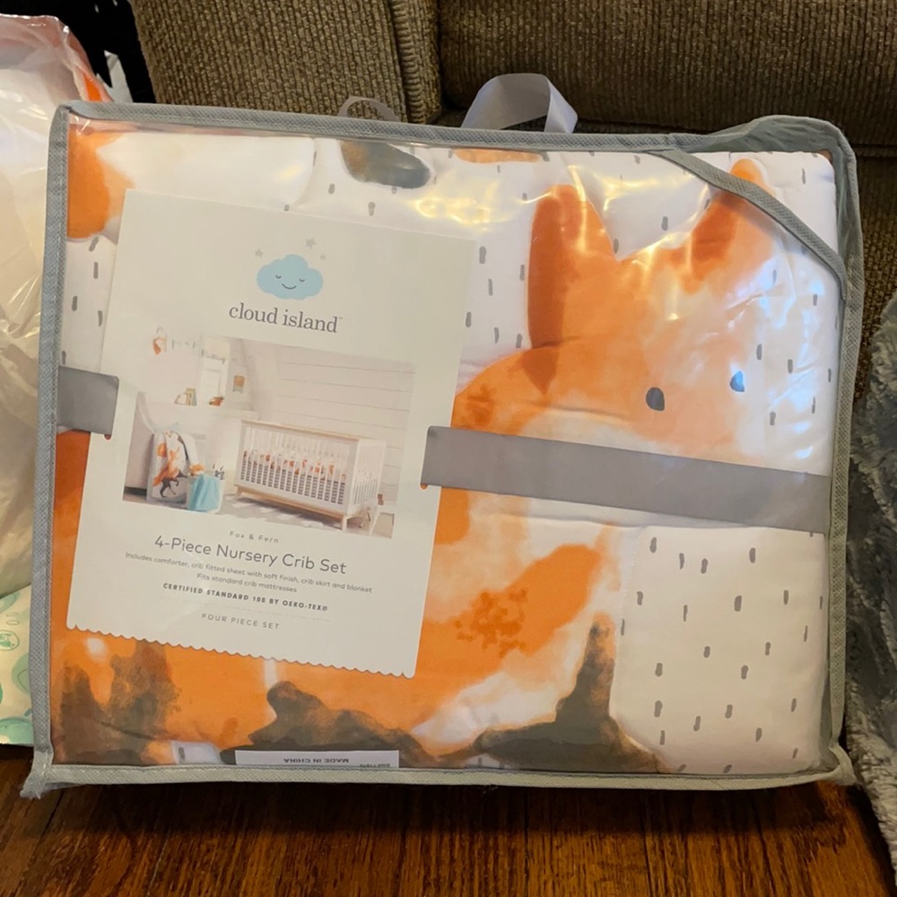 Cloud Island 4 -Piece Nursery Crib Set Fox & Fern